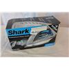 Image 1 : SHARK PROFESSIONAL STEAM VAC