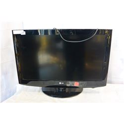 LG 32" FLAT SCREEN TV