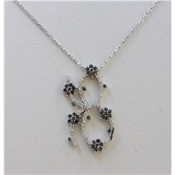 14K WHITE GOLD PENDANT WITH CHAIN :3.2g/Diamond:0.34ct/Black Diamond:0.32ct