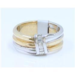 14K WHITE AND YELLOW GOLD DIAMOND RING:10.44 GRAMS APPROX/DIAMOND:0.5CT