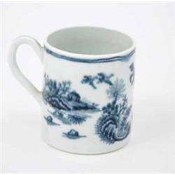 A small Worcester mug, painted with flying ducks and a fenced garden in underglaze blue, circa 17...