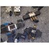 Image 2 : Lot of Misc Pneumatic Valves/Blocks