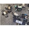 Image 3 : Lot of Misc Pneumatic Valves/Blocks