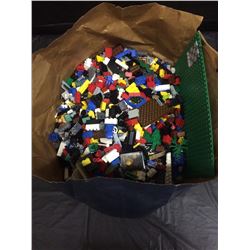 LARGE BAG ASSORTED LEGO PIECES