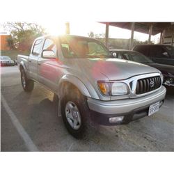 2004 - TOYOTA TACOMA