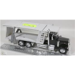 PETERBUILT DIE CAST CAR HAULER