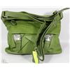 Image 1 : BERYL PURSE IN GREEN