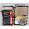 Image 1 : CASE OF TAN SEAT COVERS