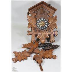 OLD VINTAGE CUCKOO CLOCK WOOD HAND