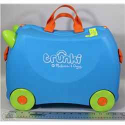 KID MELISSA AND DOUG TRUNKI SUITCASE ON WHEELS