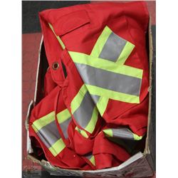 2 SURVEYOR HIGH VISI VESTS