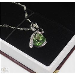 FASHION PENDANT WITH SWAVORSKI CRYSTAL ELEMENTS &