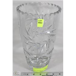 LARGE PINWHEEL CRYSTAL VASE