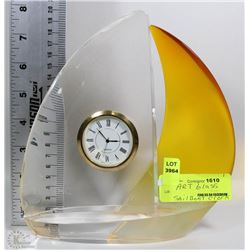 ART GLASS SAILBOAT CLOCK