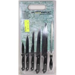 NEW 7PC GERMAN STYLE KNIFE SET WITH CUTTING BOARD