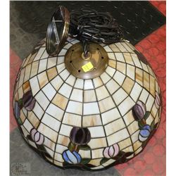 STAIN GLASS HANGING LIGHT