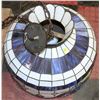Image 1 : STAIN GLASS HANGING LIGHT
