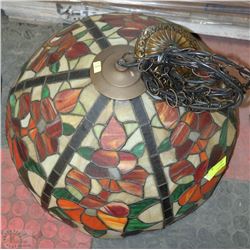 STAIN GLASS HANGING LIGHT