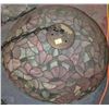 Image 1 : STAIN GLASS HANGING LIGHT