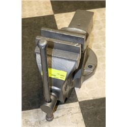 BENCH VISE