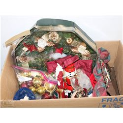 LOT OF CHRISTMAS DECORATIONS AND WREATH
