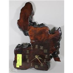 CHARACTER NATURAL WOOD CLOCK