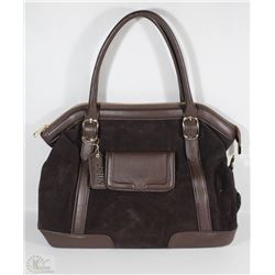 NEW DELLA LEATHER CAMILLE PURSE CHOCOLATE BROWN