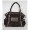 Image 1 : NEW DELLA LEATHER CAMILLE PURSE BROWN COLOR
