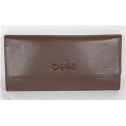 NEW DELLA LEATHER KAREN WALLET MOCHA COLOR