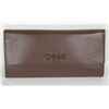 Image 1 : NEW DELLA LEATHER KAREN WALLET MOCHA COLOR