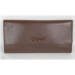 NEW DELLA LEATHER KAREN WALLET MOCHA COLOR