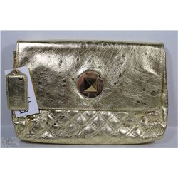 NEW DELLA LEATHER ELISE THE ENCORE CLUTCH GOLD