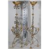 Image 1 : 2 MATCHING CANDLEHOLDERS
