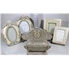 Image 1 : NEW VANITY MATCHING DECOR INCL JEWELRY BOX,