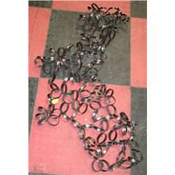 DECORATIVE METAL WALL HANGING