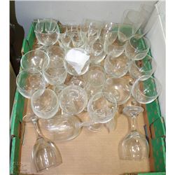 LOT OF ASSORTED WINE GLASSES
