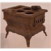 Image 7 : 3 Salesman Sample Cast Iron Stoves