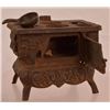 Image 8 : 3 Salesman Sample Cast Iron Stoves