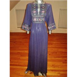 Vintage 1970's purple Hindustani embroidered caftan robe Kimono boho chic