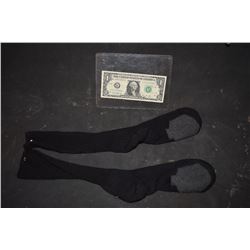 SPIDER-MAN 3 BLACK SPIDEY AND VENOM SOCKS?