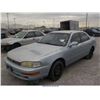 Image 2 : 1992 - TOYOTA CAMRY//REBUILT SALVAGE