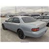 Image 3 : 1992 - TOYOTA CAMRY//REBUILT SALVAGE