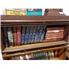 Image 2 : 3SHELF LOTS VINTAGE/ANTIQUE BOOKS