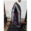 Image 1 : LARGE AMETHYST GEODE 33KG