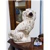 Image 1 : STAFFORDSHIRE DOG