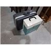 Image 1 : VINTAGE ELECTRIC TYPEWRITE & VINTAGE KODAK PROJECTOR
