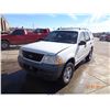 Image 2 : 2005 - FORD EXPLORER// SALVAGE TITLE