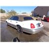 Image 3 : 1999 - LINCOLN TOWN CAR