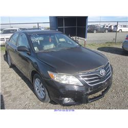 2010 - TOYOTA CAMRY