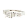 Image 1 : 14KT White Gold 1.00ctw Diamond Ring